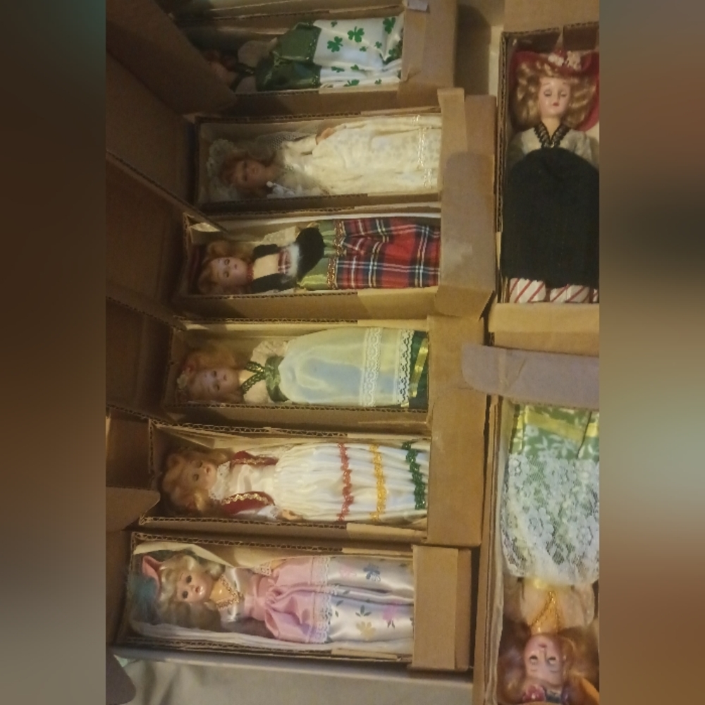 Antique Dolls All States 1962